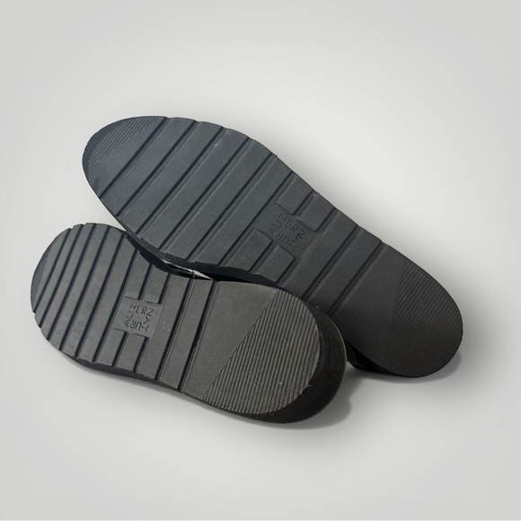 Naturalizer Patent and Suede Loafers - great condition! - Picture 4 of 8